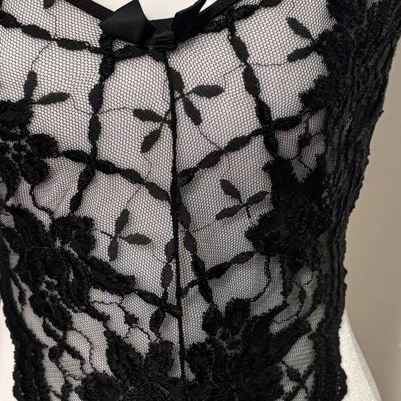 Vintage Victoria's Secret Gold Crown Label Black Lace Bodysuit - Picture 4 of 11